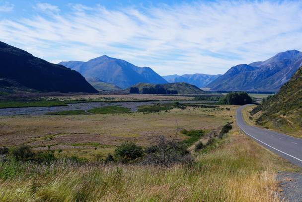 La Grande Autostrada Alpina, una strada panoramica nell'Isola del Sud Nuova Zelanda - Foto, immagini
