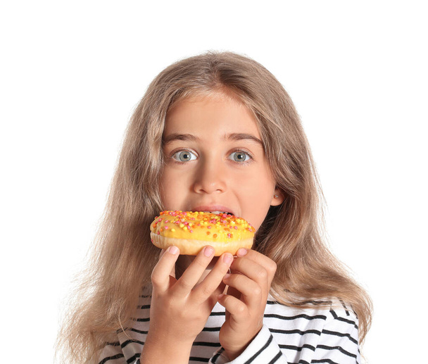 Engraçado menina com donut no fundo branco
 - Foto, Imagem