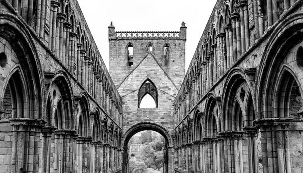 スコットランドのスコットランド国境にあるジェドバーグ修道院 - 写真・画像