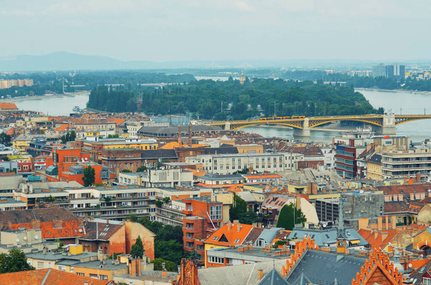 Budaest city durante el día, Hungría - Foto, Imagen