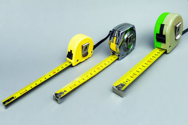 Tre diversi strumenti di misura della lunghezza - Foto, immagini