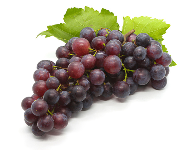 Зрізати червоний виноград з листям ізольовано на білому
 - Фото, зображення
