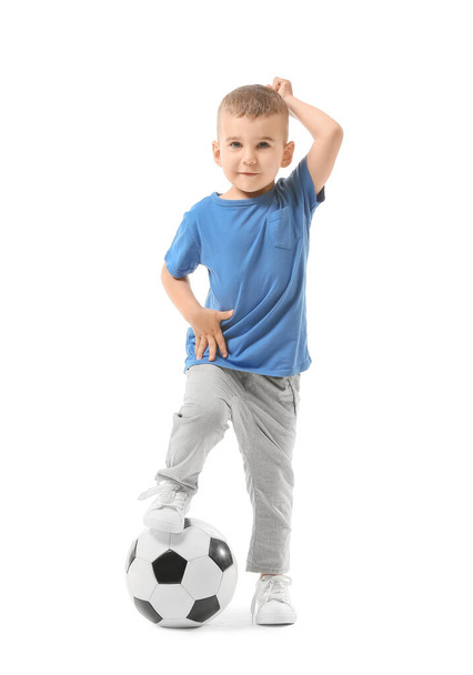 Bonito menino com bola no fundo branco
 - Foto, Imagem