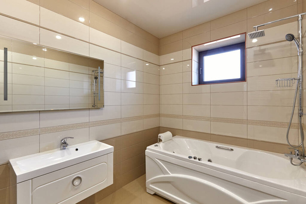 bathroom with a beautiful interior - Foto, imagen