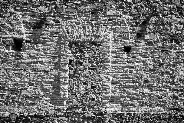 Mur du Monastère de Santa Mara de Moreruela, appartenant à l'ordre cistercien situé près de la municipalité de Granja de Moreruela, dans le nord-ouest de la province de Zamora (Castilla y Leon, Espagne). - Photo, image