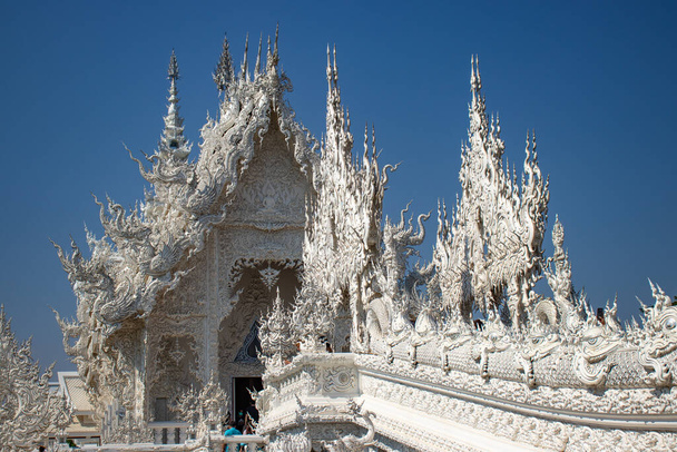 Thailand. Chiang Rai. Weißer Tempel - Foto, Bild