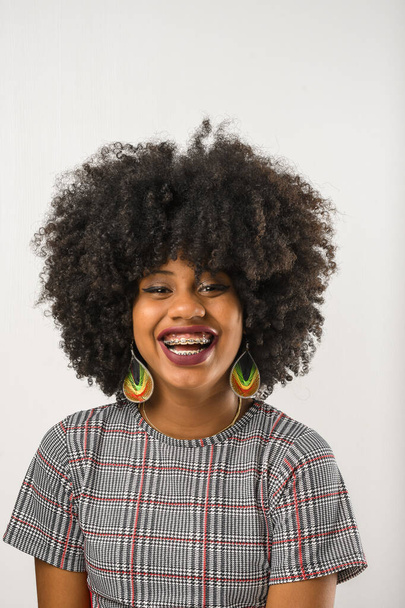 young black woman smiling, cheerful - Foto, imagen