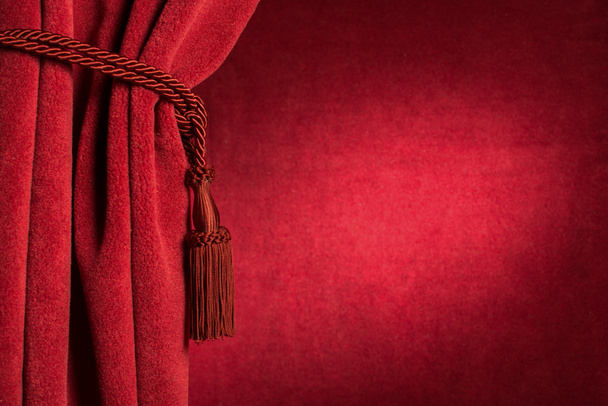 Cortina de teatro vermelho
 - Foto, Imagem