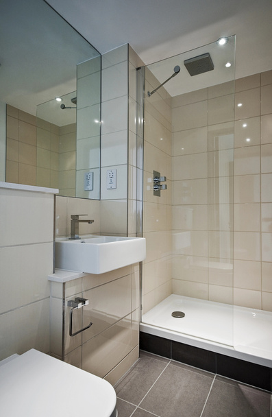 moderní en-suite koupelna - Fotografie, Obrázek
