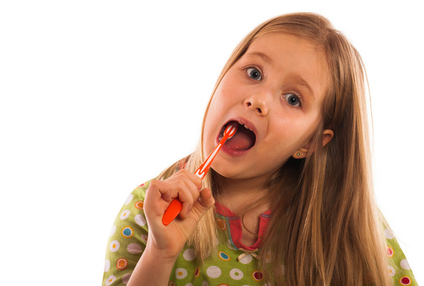 Little girl brushing teeth - 写真・画像