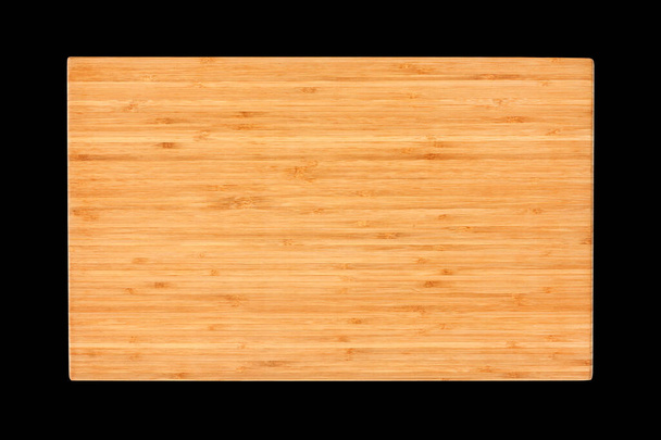 puste bloki lub deska do cięcia drewna do przygotowywania żywności w kuchni lub na górze widok drewno brązowy stół lub ściana z podłogą i pusty do pracy i tapety na czarnym tle odizolowane wliczone ścieżka wycinania - Zdjęcie, obraz
