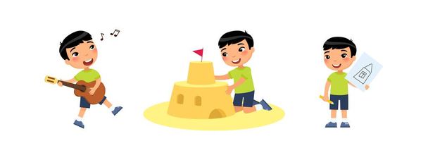 Mały uroczy azjatycki chłopiec buduje zamek z piasku, rysunki, gra na gitarze i śpiewa. Koncepcja kreatywności. Hilda dobrze się bawi i relaksuje. postacie z kreskówek, zestaw płaskich ilustracji wektorowych - Wektor, obraz