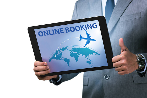 Concetto di prenotazione online di viaggi aerei - Foto, immagini