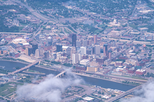 vista aérea da cidade americana principal minneapolis minnesota
 - Foto, Imagem