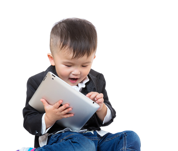 Little boy using tablet - Fotoğraf, Görsel