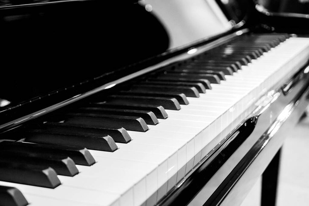 Piano clavier fond instrument de musique - Photo, image