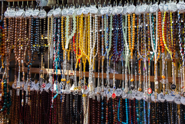 Ensemble de chapelet de perles de prière pour pratiquer la méditation pleine conscience perles de prière - Photo, image