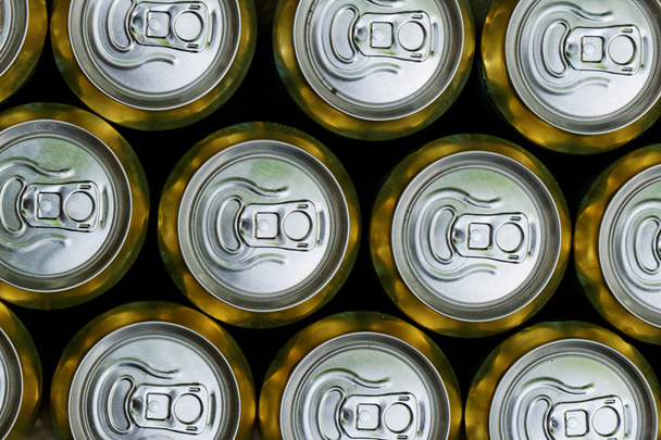 Much of drinking cans - Zdjęcie, obraz