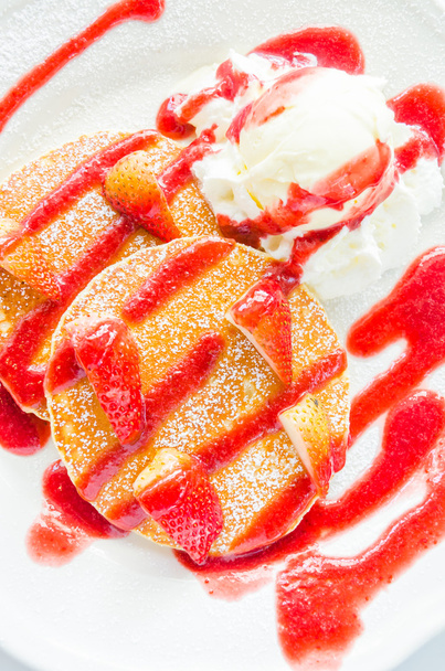 Pancakes strawberry - Фото, зображення