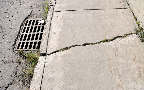Cracked Urban Sidewalk - Photo, Image