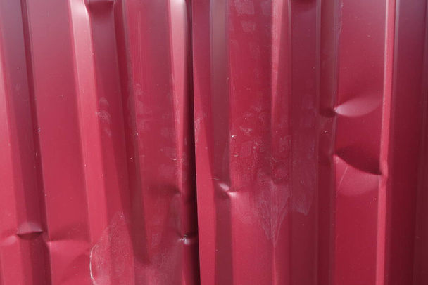 Texture abstraite rouge métal rainuré - Photo, image