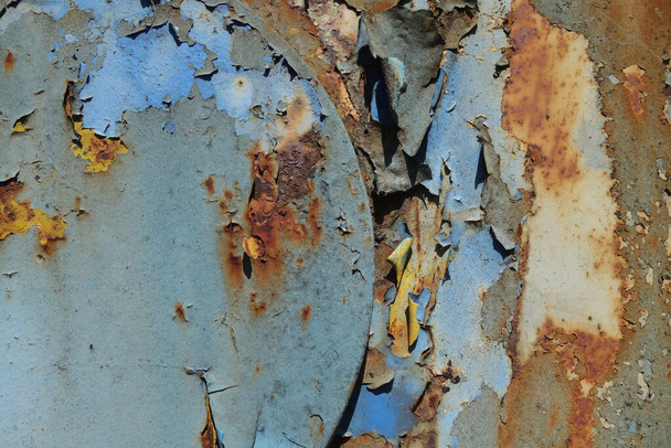 Ξεβαμμένο χρώμα σκουριασμένο μέταλλο τραχιά υφή - Φωτογραφία, εικόνα