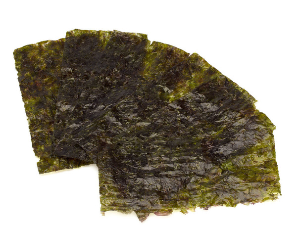 Japanisches Essen Nori trockene Algen oder essbare Algen - Foto, Bild