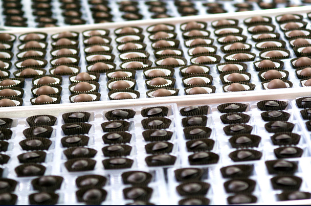 bolas de chocolate
 - Foto, Imagem