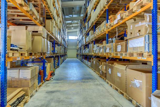 Warehouse for construction industry goods - Zdjęcie, obraz