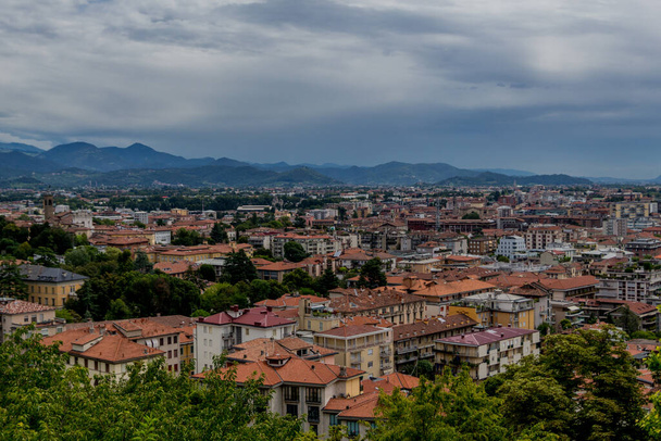 Rekreační a italský letní pocit v Bergamu - Itálie / Lombardie - Fotografie, Obrázek