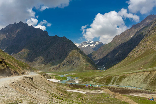 Пейзаж на Zoji La Pass, Джамму і Кашмір, Індія - Фото, зображення