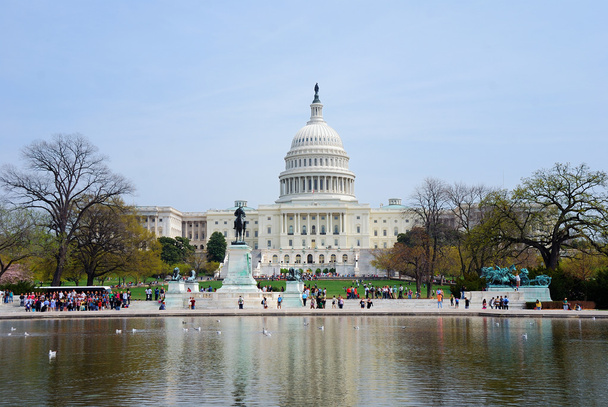 Capitole avec réflexion, Washington DC
 - Photo, image
