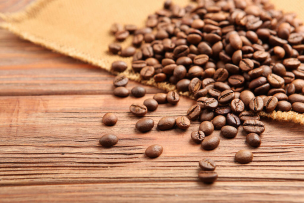 coffee beans on a colored background. Place to insert text, minimalism - Photo, Image