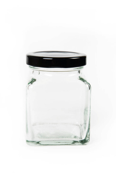 botellas de vidrio sobre fondo blanco  - Foto, imagen