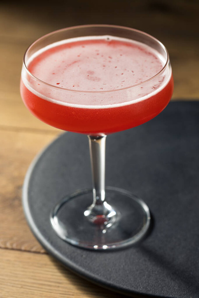 Boozy Refreshing Rye Scofflaw Cocktail with Lemon and Grenadine - 写真・画像