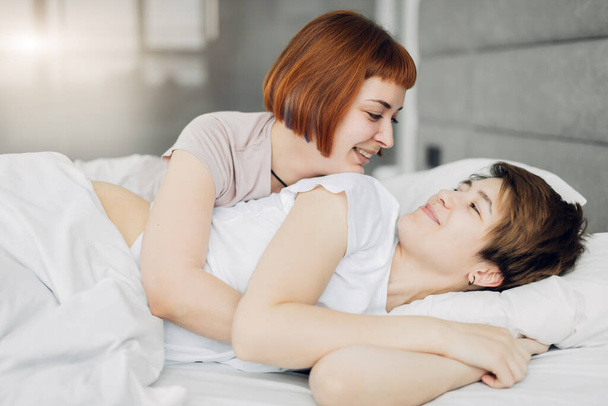 lesbian couple lovers in the morning - Zdjęcie, obraz