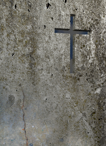 Stará zeď s křížem - Fotografie, Obrázek