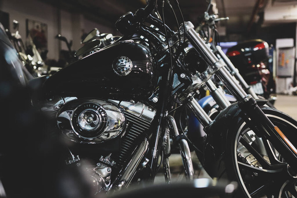 vintage motorcycle engine in garage - Фото, зображення