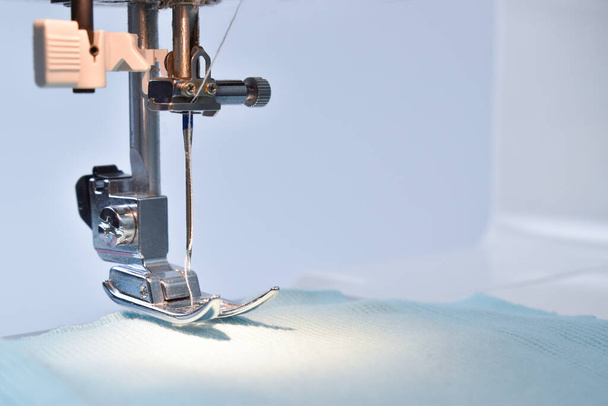 The needle of the sewing machine closeup - Foto, immagini