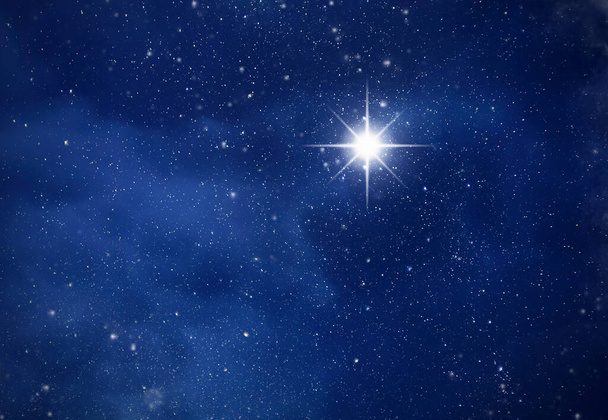 Amazing Polaris in deep starry night sky, space with stars - Фото, изображение