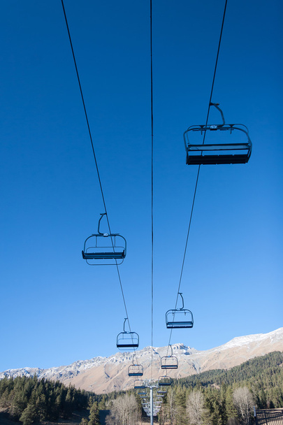 Ski lift in the mountains - Foto, afbeelding