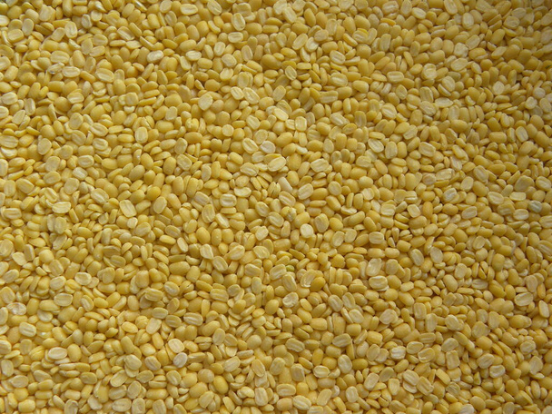 Colore giallo spaccato a secco Mung dal lenticchie - Foto, immagini