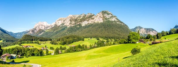 Vista panoramica sulla natura vicino Ramsau in Baviera, Germania - Foto, immagini