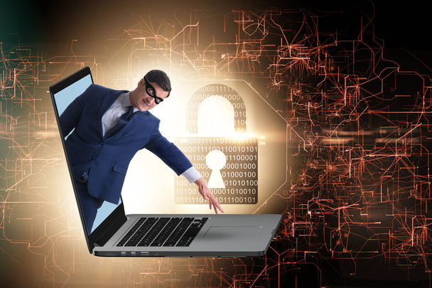 Hombre hacker tratando de robar datos personales - Foto, Imagen