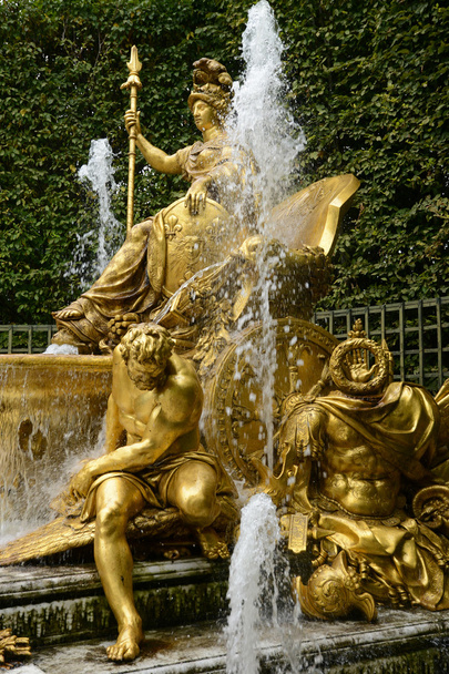 Francia, Arboleda triunfal en el parque del Palacio de Versalles
 - Foto, imagen