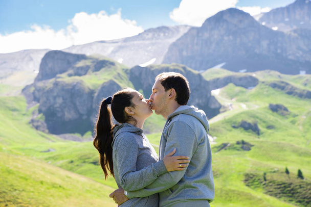 Romantic Family Couple In Mountains In Austria Travel - 写真・画像