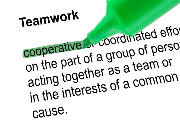 Підкреслений словесний кооператив для Teamwork з зеленою ручкою
. - Фото, зображення