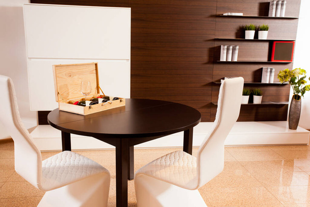 Mobilyalı modern oturma odasının içi - Fotoğraf, Görsel