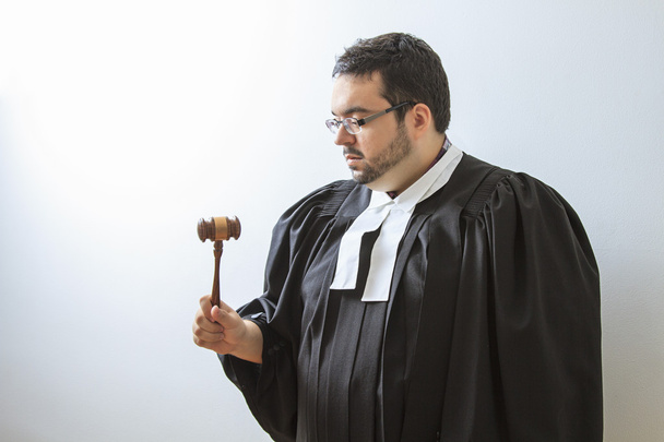 concentrating on the gavel - Foto, imagen
