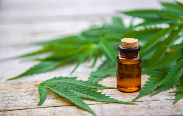 Cannabis extract in a small bottle. Selective focus. nature. - 写真・画像